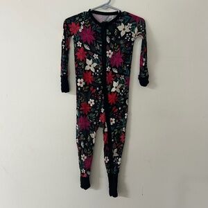 Little Sleepies Berry Merry Poinsettia Zippy